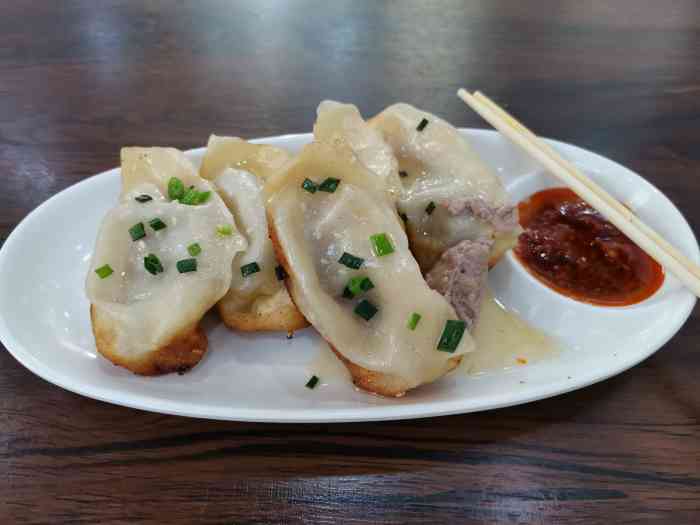 胡记·胡小柒锅贴游子老鸭粉丝汤(仙霞西路店)-"他们家的锅贴真的是超