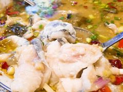 老坛酸菜鱼-兔槽江湖菜·重庆璧山兔(水围店)