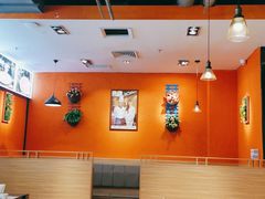 大堂-名门潮牛·鲜牛肉海鲜火锅.烧烤自助餐厅(诚丰广场店)