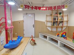 -乐游宝宝亲子游泳(徐汇中心)