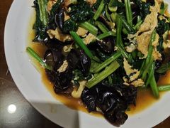 -东口码头·烧鸽子·鱼头泡饼·地方菜(金鹰悦城店)