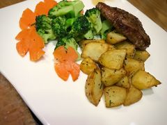 -百好乐宠物友好餐厅(朝外大街店)