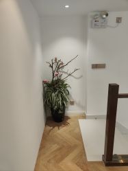 -EMILY艾枚莉美甲美睫·美颜·现磨咖啡