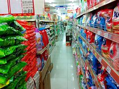 -全家便利店(崂山路四店)