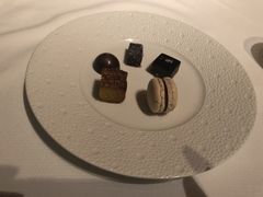 -Le Bernardin