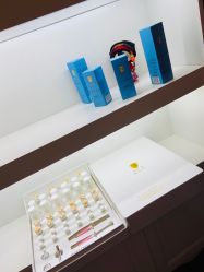 -美肤盾祛痘·问题肌头疗管理中心