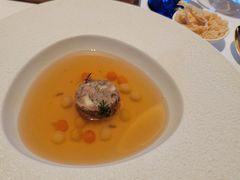 -AZUR聚(香格里拉饭店)