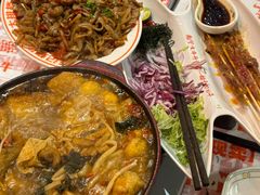 -威记烧嘢·南宁烧烤·超级生牛(绿地店)
