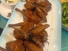 玻璃乳鸽-粤·向群饭店(泮塘路店)