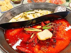 -鸿姐老火锅(疁城新天地店)