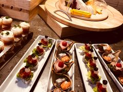 -BLU 全日制餐厅(上海安曼纳卓悦酒店)