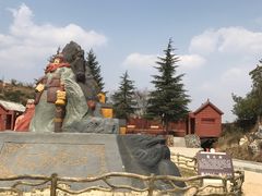 -彩色沙林风景区