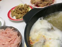 -沸炉重庆老火锅(军事博物馆店)
