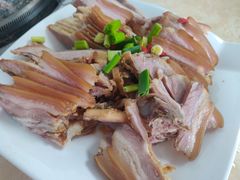 -墨脱石锅椰子鸡•香草鸭•东山羊(大东海店)