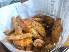 酥脆蘑菇片-COMMUNE幻师(上邦百汇城店)