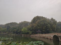-杭州西湖风景名胜区-钱塘苏小小之墓