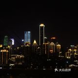 横跨长江的索道，带你欣赏重庆两岸江景