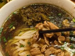 -矮子粉店1985·长沙米粉(湘春路店)