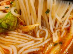-卓雅桂林米粉
