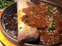 -蜜桃餐厅·伴山(湖滨商业街店)