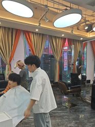 -发源地HAIR SALON