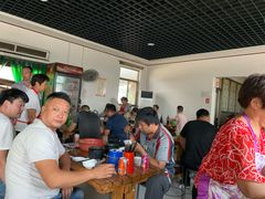 -虹兴砂锅店