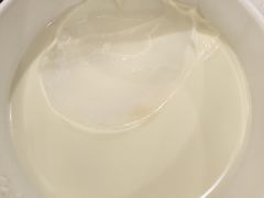 奶皮子酸奶-那达慕蒙古风味酒楼
