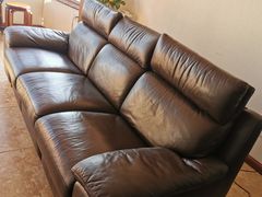 -京伟修鞋洗鞋奢侈品皮具护理店