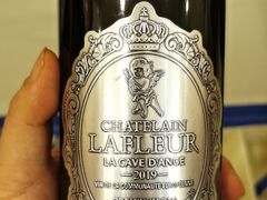 -东豪园林海鲜酒家(南港路辅路店)