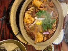 -沙胆彪炭炉牛杂煲(上海日月光广场店)