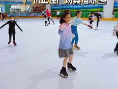 -正佳冰河湾真冰滑冰场
