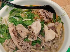 -蒙自源米线大王(东站店)