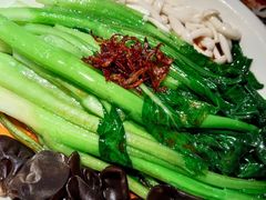 白灼菌菇菜心-新白鹿餐厅(虹桥南丰城店)