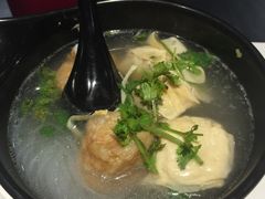 油豆腐牛肉粉丝汤-小杨生煎(湟普汇店)