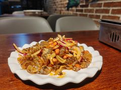 -三个大叔烤羊肉串·歌手驻唱·碳烤鲜肉(西三旗店)