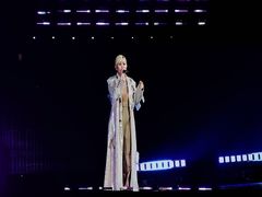 -山西体育中心红灯笼体育场