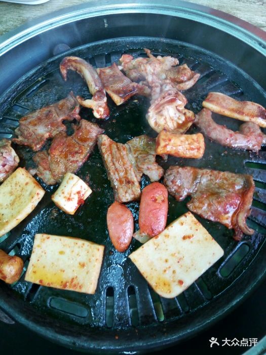 原生态地摊烤肉之家图片