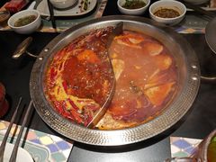 -廖掌柜·重庆鲜货火锅(上海首店)