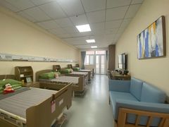 -奉贤东方美谷金汇敬老院·医护康复·日月星连锁(奉贤院)