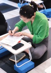 -亚太瑜伽普拉提学院