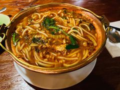 小锅米线-源一咖啡馆(麒麟巷步行街店)