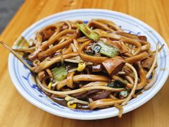 -珠宝街老左杂酱面馆