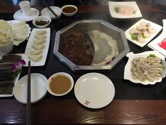 -重庆德庄火锅(体育中心店)