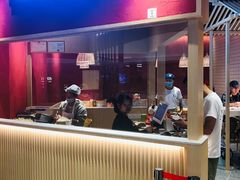 门面-八二小区抄手(龙湖上城天街店)