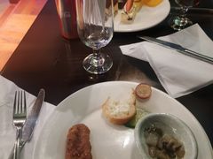 -上海浦东假日酒店