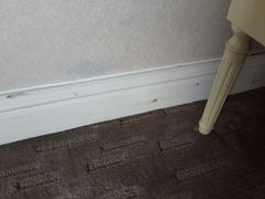 破旧的墙角-北京拉斐特城堡酒店