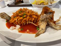 功夫松鼠桂鱼-小厨娘淮扬菜(六合欢乐港店)