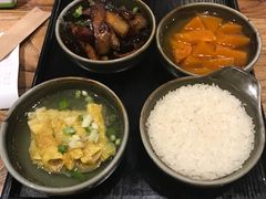 -俏湘私房菜(国贸店)
