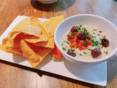 自制鹰嘴豆泥-Moka Bros 摩卡站(西单大悦城店)