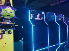 -世代星球·保龄球·镭战真人CS·团建(杨浦店)
